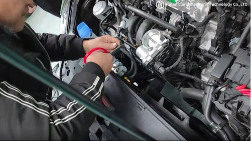 取入口多岐管に注入器の柵からのコネクターに注入のホースを取付けなさい