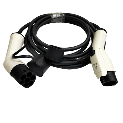 IEC62196 EVの携帯用充電器AC 2ソケットのSchukoの充満プラグのための1段階32A