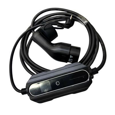 購入 IEC62196標準はEVの携帯用充電器で1段階AC 16A調節可能な3.5kwを差し込む online manufacture