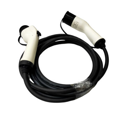 購入 AC 32A EV携帯用充電器調節可能な7KW Schukoの充満プラグのための1つの段階2のソケット online manufacture