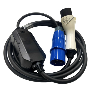32A 7KW国際規格のタイプ2のための調節可能なGB/T20234 AC EV携帯用充電器