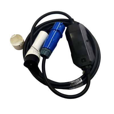 GB/T20234標準的なEVの携帯用充電器CEE 3Pinの青い充満プラグとの1段階