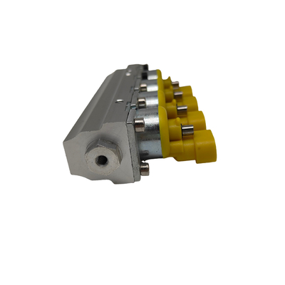 4シリンダーの自動車用12V1オムLPGCNG注入器 高精度なガス注入を保証する